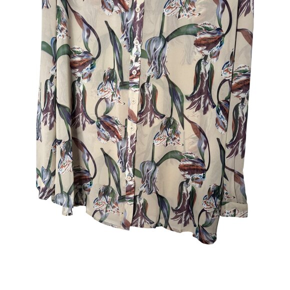 NWT PrettyLittleThing Plus 22 Sheer Floral Button-Up Blouse - Picture 7 of 15